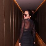 Sara Gurpal Instagram - #SaraKehndi comment your favourite colour🖤 . . 📸 @deep_photoworks 💄 @kritikaaguptaa_