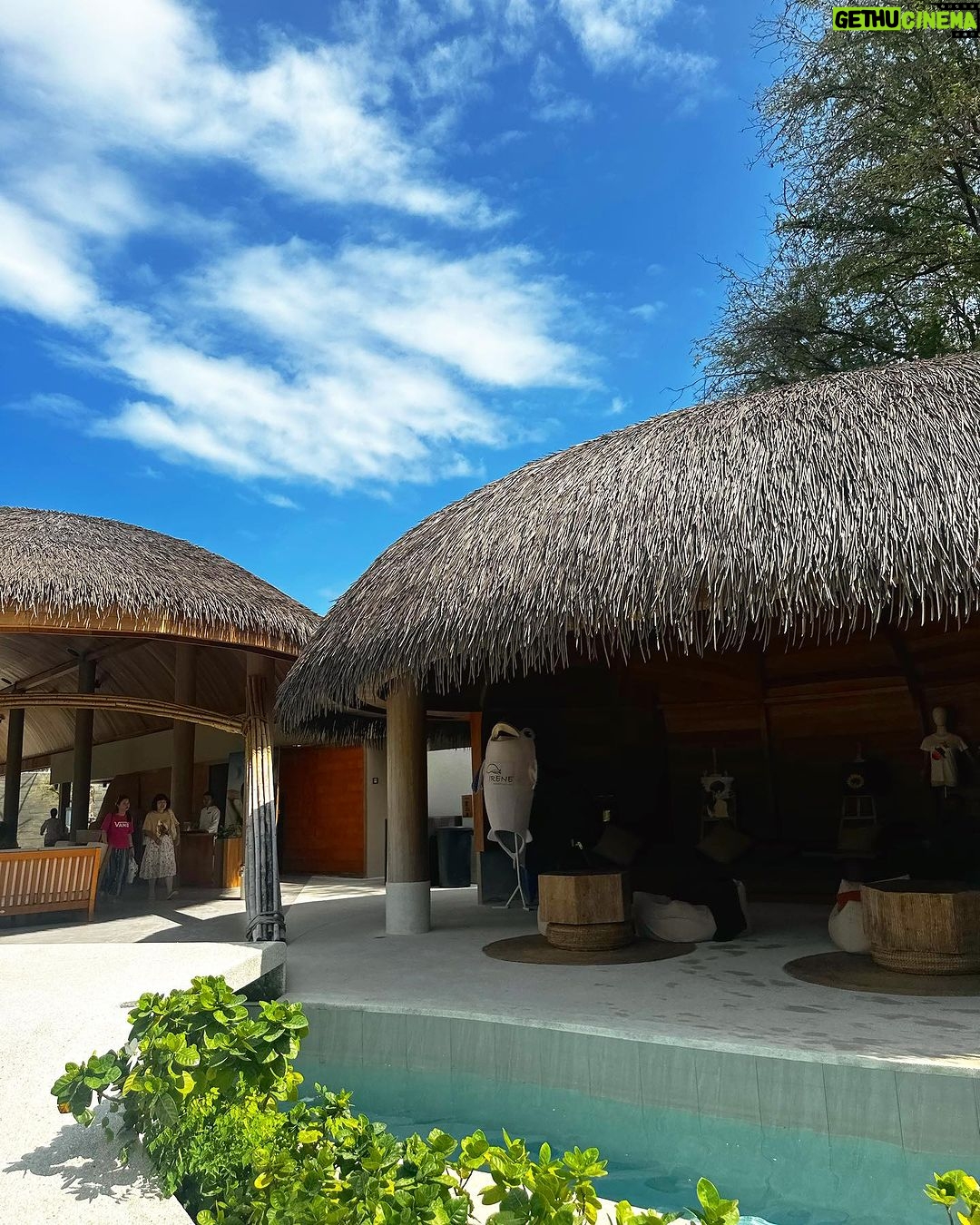 Sara Gurpal Instagram - One of the most beautiful place @ireneresort #kohlipe 🌸