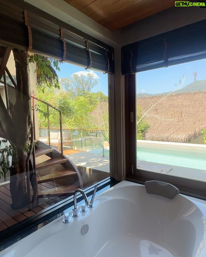 Sara Gurpal Instagram - One of the most beautiful place @ireneresort #kohlipe 🌸
