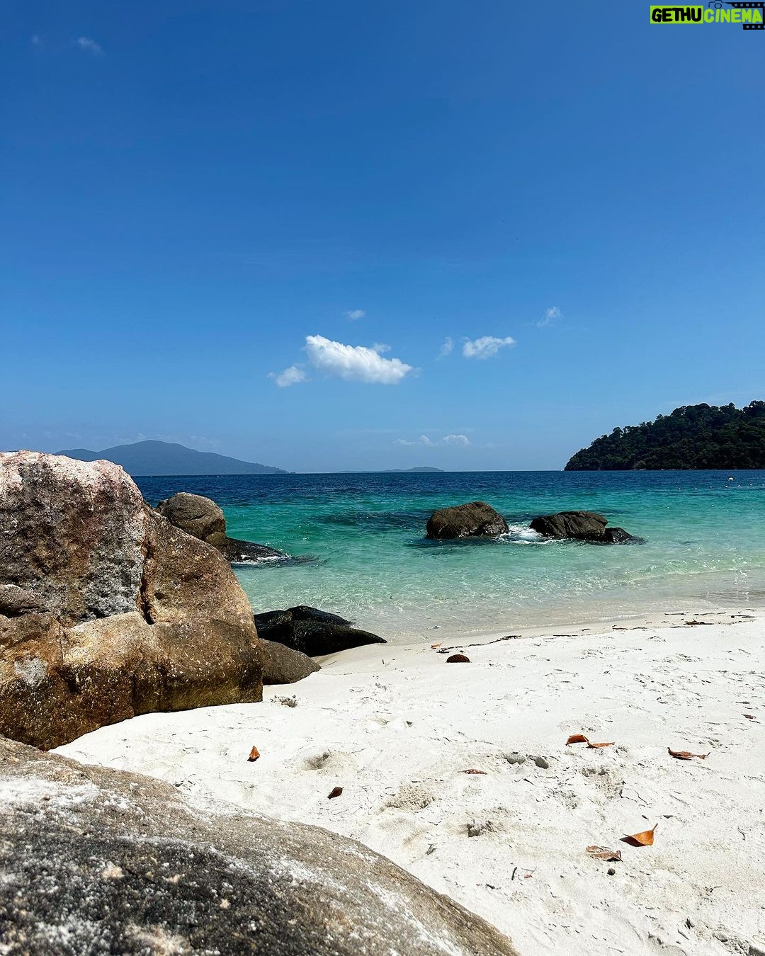 Sara Gurpal Instagram - #grateful Irene Resort Koh Lipe