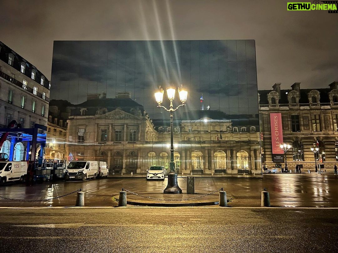 Sarah Rafferty Instagram - this November. Paris, France