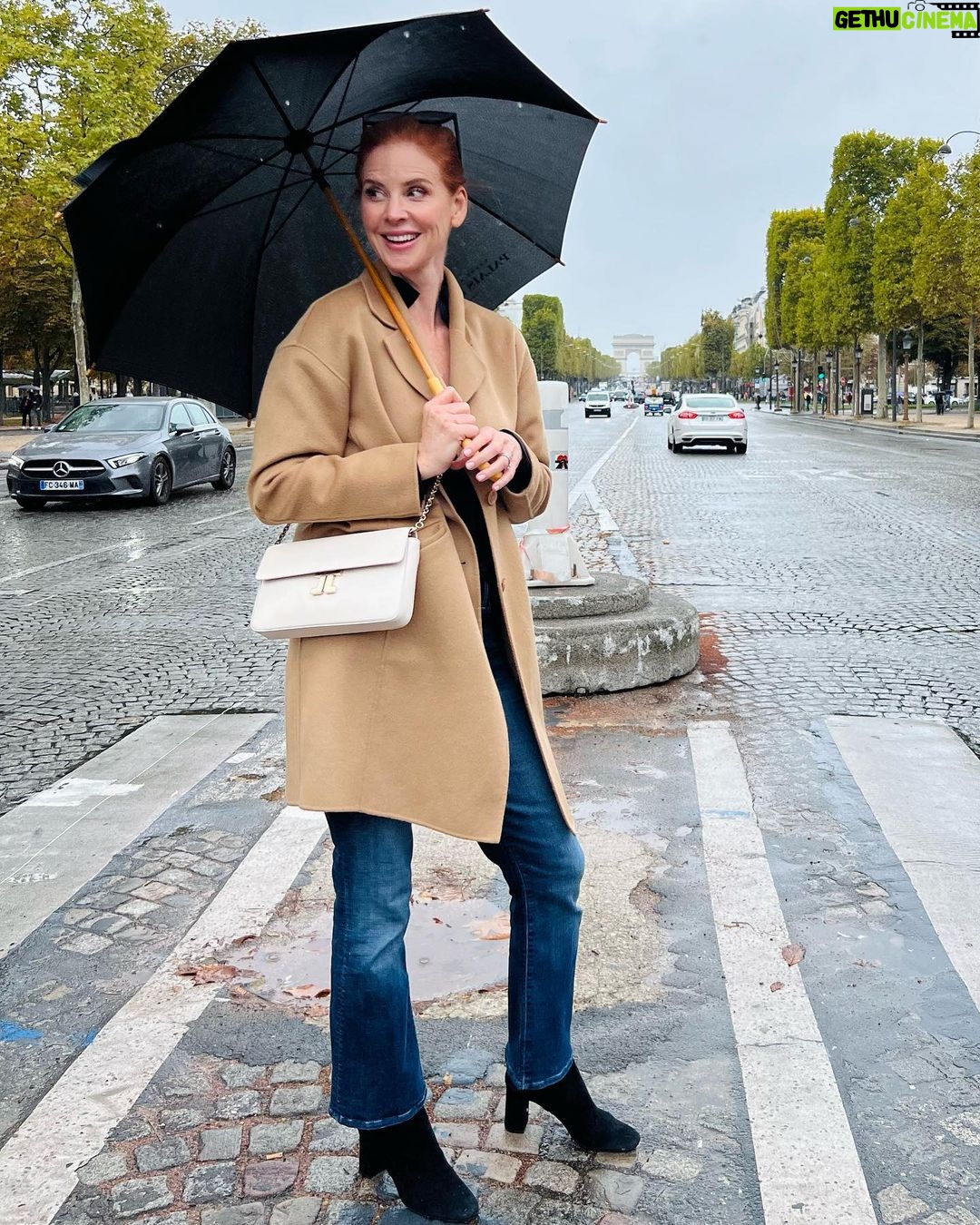 Sarah Rafferty - 82.6K Likes - Paris—- always a good idea. 📷: @nicholasme ❤️