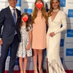 Sarah Rafferty Instagram - Sending love, thanks and credit, oh so so much credit, where credit is due. ❤️🙏🏻🙌🏻 @galialahav and team, Sharon, Lynn, Yael. 🥰 @idoraphaelmakeup @etay_shay @padaniofficial And special thanks to #AlbertBourla for sharing his special evening with me and my family.
