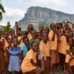 Sarah Rafferty Instagram - Snapped this when I traveled to Ghana to witness @plancanada ‘s work to support children’s rights and gender equity. It was the trip of a lifetime. Today is #givingtuesday. If you are looking for a gift for the person who has everything, tap the link in my bio and check out the #giftsofhope catalogue. There’s also more on that in my stories. Gifts of hope, what could be better? Happy shopping!