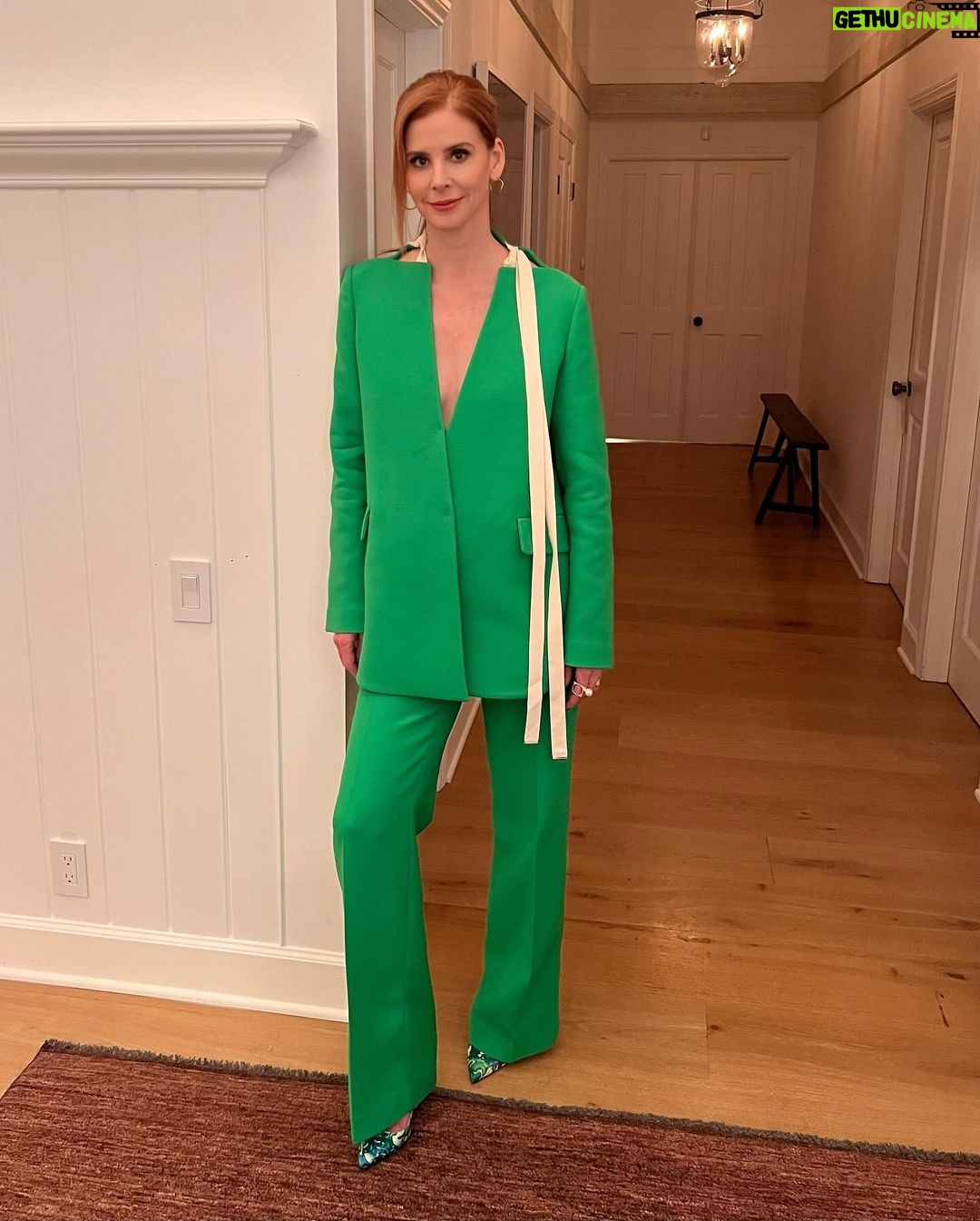 Sarah Rafferty - 105.6K Likes - I was thrilled and honored to attend and fan girl at the Time Women of the Year Gala last week. Such an inspiring night celebrating the women leading the way in creating a more equal world. Thank you for having me @jessicasibley @time @eventsattime
Thank you
@maisonrabihkayrouz
@beau_nelson
@e_mendez
@mateonewyork
