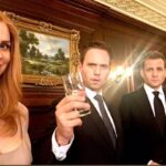 Sarah Rafferty Instagram - Cheers to you #suitors. Happy summer.