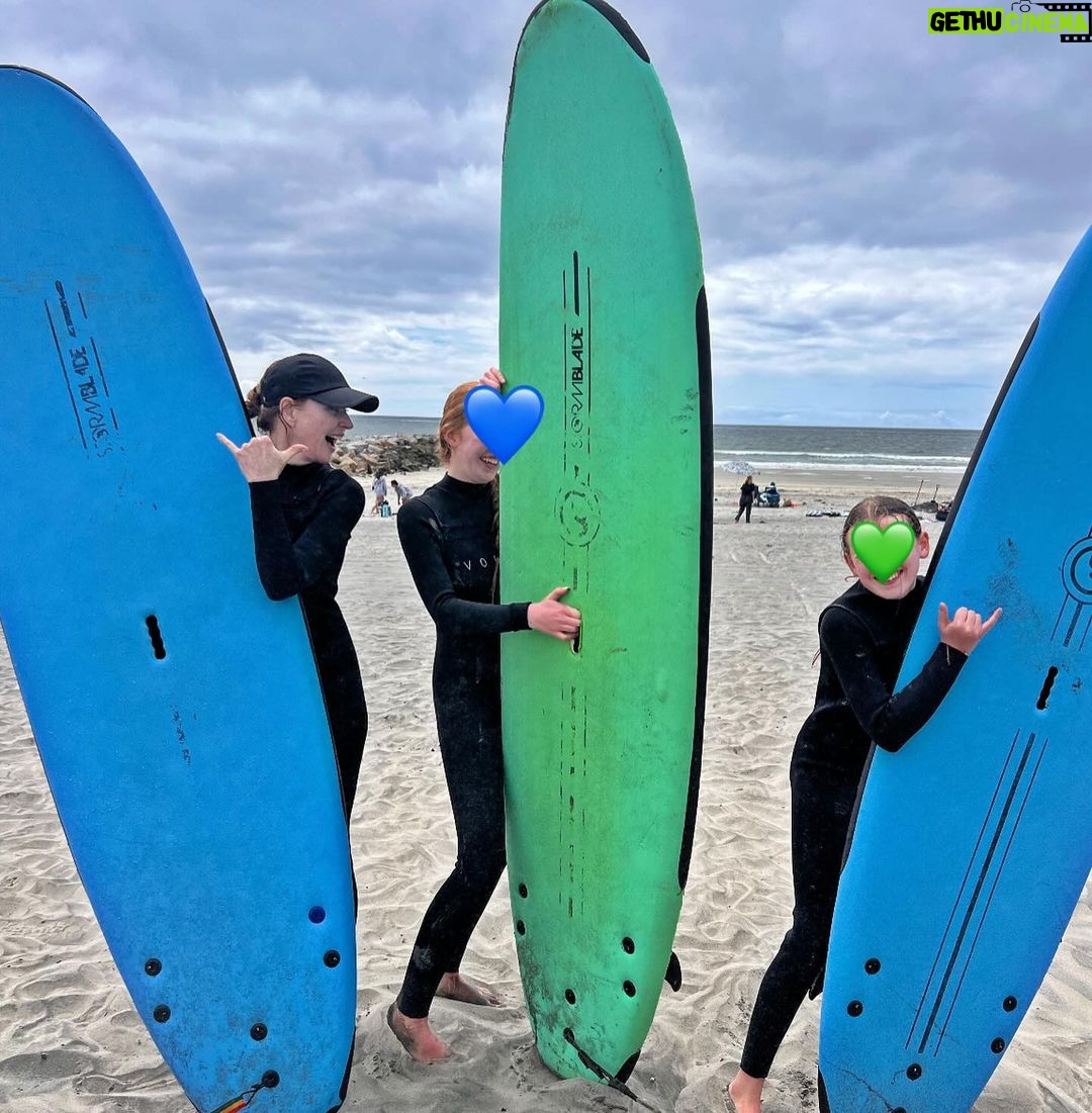 Actress Sarah Rafferty HD Instagram Photos and Wallpapers May 2024 ...