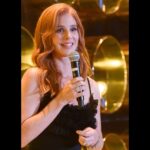 Sarah Rafferty Instagram - So honored to be back in Toronto to host The Grandest Night of Fashion. Thank you to the @fairmontroyalyork and @cafawards teams for inviting me. Thank you @gretaconstantine @nicholasme @kirkpickersgill for dressing me, thank you @graceleebeauty @justinggg for pulling me together in all the ways. Thank you @mindhamfinejewelleryofficial for the jewels. I’m so grateful to have had the opportunity to express my love and adoration for Toronto, its creative community and Canada at large. I proudly called it home for nearly a decade…”home is not where you were born; home is where all your attempts to escape cease.” Mahfouz ❤️🙏🏻 📷 @georgepimentel1 Fairmont Royal York