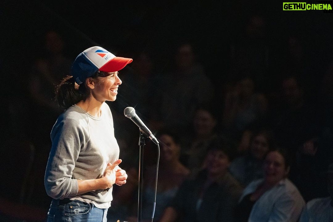 Sarah Silverman Instagram - So much fun at @repentancecomedy w @ahamedweinberg 📸 @vancorona