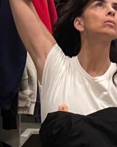 Sarah Silverman Instagram - Why is there like actual porn in my mentions? I thought we couldn’t even show a woman’s nipple on here. Hold up — I just had a major realization – – People are against pronouns and trans and non-binary because how are they gonna keep women inferior and with less freedoms if they don’t know definitively who is man and who is woman? Eh… i don’t know. Maybe it’s just fear. And then they’re embarrassed by their fear, so it turns into shame. And they can’t allow themselves to feel shame so it’s quickly converted to an outward rage and then, voila, blame.