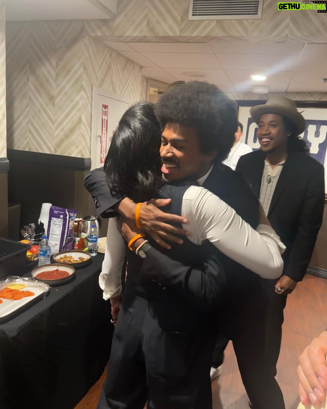 Sarah Silverman Instagram - What a night at the Americana Awards! I met the Tennessee Three - what an honor!
