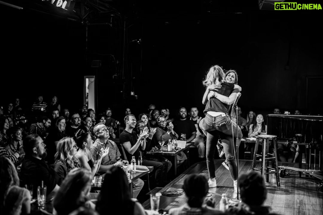 Sarah Silverman Instagram - Shots from last night's sold out show in The Main Room by @troyconrads Thank you to all the comics and the great crowd! #hollywoodimprov #comedy Hollywood Improv