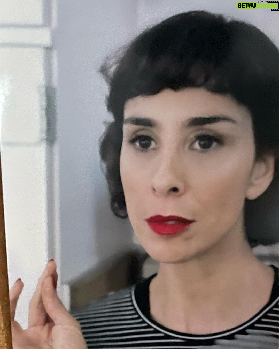 Sarah Silverman Instagram - I was in @maestrofilm and I have the pictures to prove it