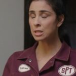 Sarah Silverman Instagram - We don’t need animals in a Howie Mandel sketch! Tune into #StupidPetTricks tonight on TBS, Kid! ♥️🐾🐾