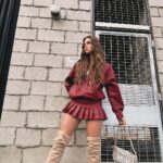 Savannah Clarke Instagram - I S E E R E D _________________________________ I never view mistakes as failures They are simply opportunities To find out what Doesn’t work. ____________________________________ #Red #PleatedSkirts #ArtistCanBeIntrovertedToo #HighsAndLows #ArtistsAreHumanToo #WeHaveGoodDaysAnd…#RedBomberJacket #TanBoots #WhiteSinglets #MermaidHair #WordsOfWisdom #KeepLearning #VeniceBeach ____________________________________ Venice Beach, California