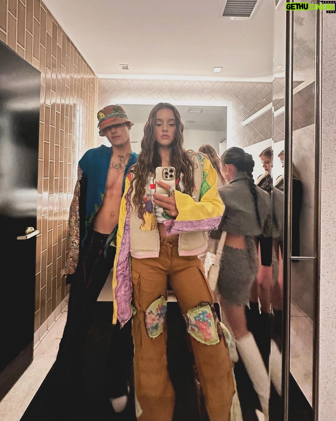Savannah Clarke Instagram - W A L K E D ____________________________________ Don’t forget the art of eye contact . ________________________________ #Runway #Walk #LimeGreen #SportyMeetsStreet #BikeShorts #LeisureWear #Comfort #SportsWearStyle #RedCarpetReady #GlamourousAffair #StarStuddedEvent #AListCelebs #RedCarpetGlamour #VIPStyle #CelebrityFashion #HollywoodGlam #PaparazziReady #RedCarpetScene ___________________________________ Godfrey Hotel Hollywood