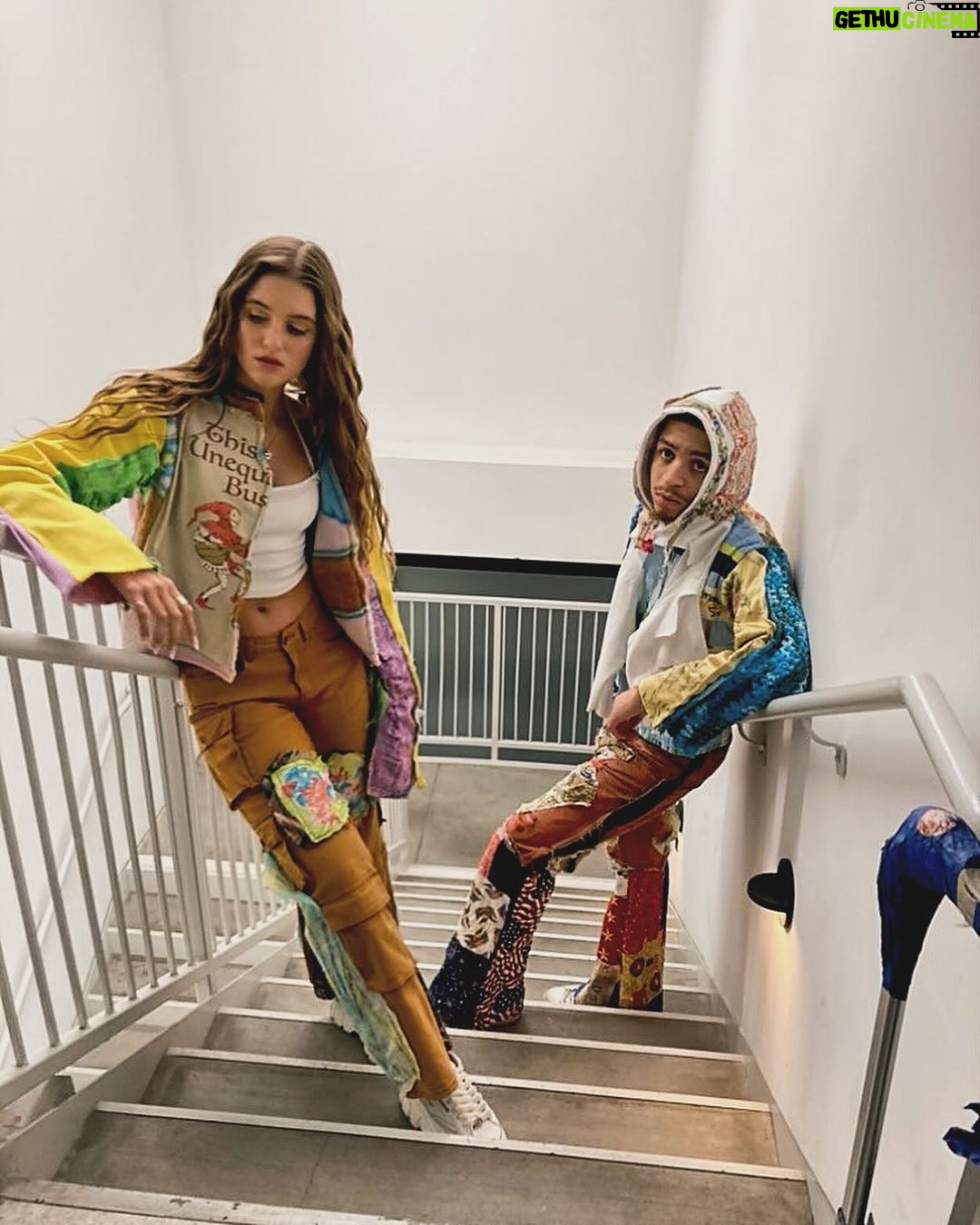 Savannah Clarke Instagram - W A L K E D ____________________________________ Don’t forget the art of eye contact . ________________________________ #Runway #Walk #LimeGreen #SportyMeetsStreet #BikeShorts #LeisureWear #Comfort #SportsWearStyle #RedCarpetReady #GlamourousAffair #StarStuddedEvent #AListCelebs #RedCarpetGlamour #VIPStyle #CelebrityFashion #HollywoodGlam #PaparazziReady #RedCarpetScene ___________________________________ Godfrey Hotel Hollywood