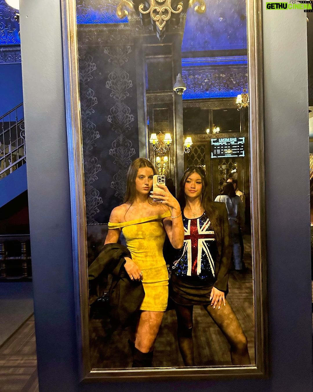 Savannah Clarke Instagram - Orpheum Theater (Los Angeles)