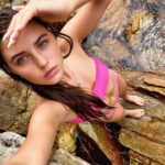 Savannah Clarke Instagram - R E - B O O T _________________________________ Re- set , re- adjust , Re- start , re- focus …. As many times as You need to. _________________________________ #SydneyBeaches #RunSwim #SummerLiving #KeepingFit #AussieFitness #Sportsawear #BikeShorts #FitnessGear #HotDays #Workouts #LifeStyle #Reboot ____________________________________ Sydney Beaches