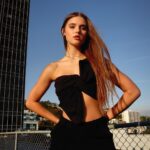 Savannah Clarke Instagram - 💋 ___________________________ Life is short. Break the rules, forgive quickly, kiss slowly, love truly, laugh uncontrollably, and never regret anything that made you smile - Mark Twain _________________________ #KissMe #💋 #LifeVibes #SixpenceNoneTheRicher #ReelLife #OotdFashion #MattSlocum #SongWriter #1982 #The80s #NewReel #SmileFromWithin ___________________________ Los Angeles, California