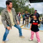 Scott Adkins Instagram - Training the next generation on set DIABLO.
