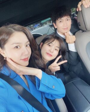Seo Ji-hye Instagram - 마지막 방송😭🥹😭

#아다마스 

그동안 혜수를 응원해주신.분들 
감사드립니다

마지막까지 시청부탁드려요❤️
