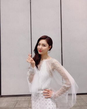 Seo Ji-hye Instagram - 백상예술대상

고맙습니다🙈

#바자아이콘상