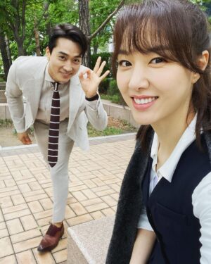 Seo Ji-hye Instagram - #저녁같이드실래요

오늘도 본방사수
부탁해용🙏🏻
오케?👌