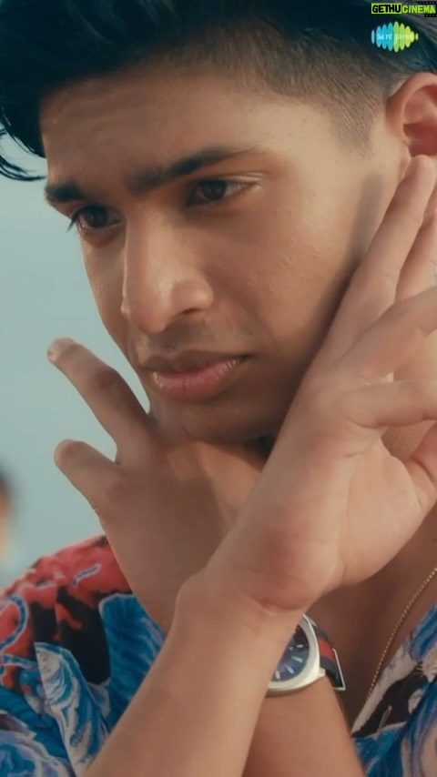 Shaan Instagram - Sharing a small clip from the #Sorry video … Please shower your love and blessings … to @maahiforyou ❤️🤗🙏