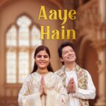 Shaan Instagram - इसी उत्साह को हम सभी के बीच में बांटने के लिए गायक शान और देवी चित्रलेखाजी भगवान राम के स्वागत में हृदयस्पर्शी प्रस्तुति “अवध में राम आए हैं” प्रस्तुत करने के लिए एक साथ आ रहे हैं। यह संगीतमय प्रस्तुति राम मंदिर प्राण प्रतिष्ठा के शुभ अवसर के साथ, भगवान राम का हार्दिक स्वागत है। प्रेम और माधुर्य के साथ भगवान राम के इस सौहार्दपूर्ण उत्सव का हिस्सा बनें। Jai Shri Ram 🔱🕉 Credits Singers: @singer_shaan & @Chitralekhaji Music: @gauraproductions @the.broducer_ @ganesh_surve Lyrics: @hashvishwa #ShaanMusic #ShaanDevotional #DeviChitralekhaji #AwadhMeinRam #Devotional