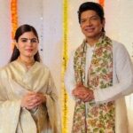 Shaan Instagram - Jai Shri Ram 🙏 Prepare for a celestial experience as soulful Singer Shaan and Devi Chitralekhaji come together to present the heartwarming devotional song " Awadh Main Ram Aaye Hain." This musical offering is a warm welcome to Lord Ram, coinciding with the auspicious occasion of Ram Mandir Pran Pratishtha. Be part of this harmonious celebration of Lord Ram with love and melody. Stay tuned for the divine symphony! 🙏🎶 Awadh Main Ram Aaye Hain Credits Artist: @singer_shaan & @Chitralekhaji Music: @gauraproductions @the.broducer_ Lyrics: @hashvishwa Label: @shaanmusiclabel #RamMandirPranPratishtha #DevotionalSong #ShaanMusic #DeviChitralekhaji #ShaanMusicLabel #ShaanMusicDevotional #HaripremFilms #GauraProductions #GauraStudios #AwadhMainRamAayeHain #RamAayeHain #ShriRam #AyodhyaMandir #RamMandir