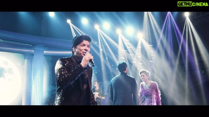 Shaan Instagram - Our live rendition of Chand Sifarish took a magical turn as we added some Arabic beats when we learnt the beautiful bride Nada is from Lebanon 🎶✨ Heres to #happilyeverafter for Utkarsh & Nada A big shoutout to @happydemic_mike 🎥🎬 by @prasanta_kumar_sur_photography #LoveKnowsNoBoundaries #MusicalMagic #nufoundlove