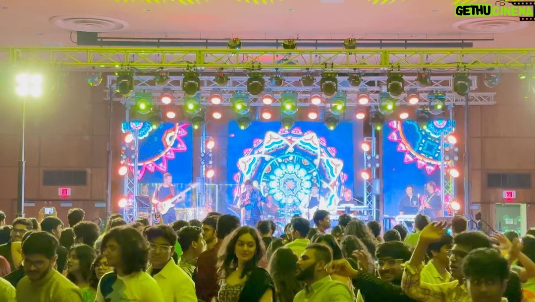 Shaan Instagram - What a party we had at @pennstate with all the students (mostly Indianš¤) celebrating a pre Diwali party together ..in ethnic outfits and dancing to all styles and beats :)) Loved the Vibe !!! #USLive #penstateuniversity