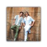 Shaan Instagram - Ｈａｐｐｙ Ｂｉｒｔｈｄａｙ @singer_shaan 🧁🤍 . . . . .ꜰʀɪᴇɴᴅꜱ ꜰᴏʀᴇᴠᴇʀ ♾️ . . . . . . . . #sonunigam#explorepage✨ #edits#sonuholic❤️ #sonunigampicture #sonufam #sonunigamoffical #trending #love #exploremore #queen #mylove #viralpage #vocalist #comedy #reelsvideo #reelitfeelit #india #indiasingers #anumalik #atifaslam #trowback #zainmalik#birthday #blessings #bollywoodsinger #bollwoodsongs #reelsvideo #kumarsanu #shaan #happybirthday Ｈａｐｐｙ・Ｂｉｒｔｈｄａｙ