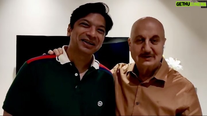 Shaan Instagram - In all these years of knowing @anupampkher Ji .. I only realised today .. that He and my Maa share the same Birthday .. no wonder i have always felt such a special bond with him .. and recently we had a wonderfull time in #Hyderabad where i was given the opportunity and pleasure of recording 2 beautiful songs for His Dream Project #TanviTheGreat composed by Meastro #MMKreem !! My Best Wishes, Respect and love to you AnupamJi, on your Special Day!!! Lots of Health, Happiness and Continued Success to You β€οΈπ€πππ₯³