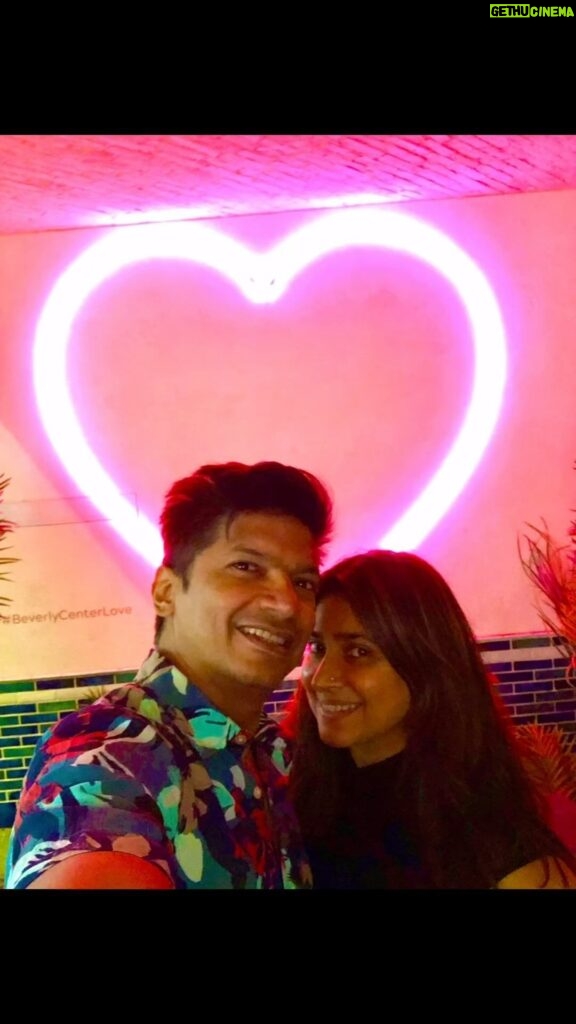 Shaan Instagram - Sending some LOVE from us to you ❤️❤️❤️ #happyvalentinesday !!! @radhikashaan ❤️