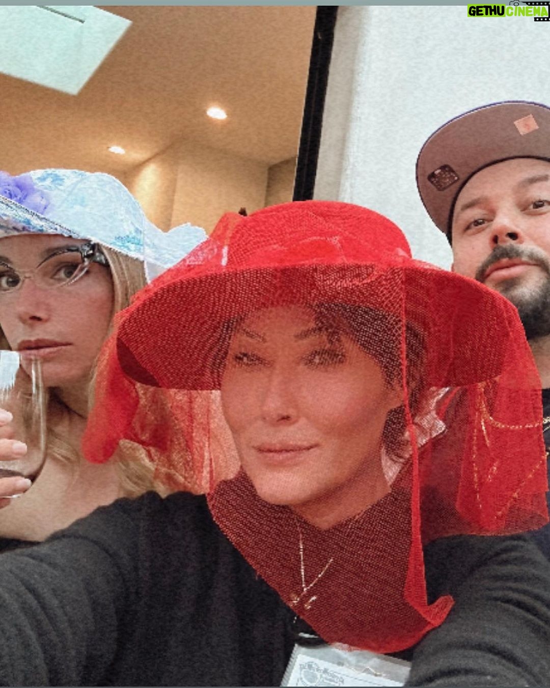 Shannen Doherty Instagram - Just a few of the memories from last night. I love the people that are in my life so much. Not pictured yet… my brother and his wife and Adam and Dana Kaller.