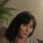 Shannen Doherty Instagram - 21 days of a reset diet and today was my cheat meal. After no carbs, no sugar and clean eating from @sunfare I dived into fries, bread and wine. Oh and dessert. Loved my cheat meal but honestly, it felt like work. Right now, I just want to be the best version of myself. Not sure what that is but I know eating right is the start. Tomorrow I go back to my clean eating but for now, I will enjoy one more dessert!