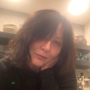 Shannen Doherty Instagram - It’s been a bit. I know. Obviously I’ve had some battles to fight. Some not done yet. I’ve also just been in observation mode. Observing what our world is becoming. What my country is becoming and listening. I do have a lot to say. I have strong opinions on it all, even in the ridiculous cancel culture we live in, I still will always have my own opinion regardless of what others think. I am trying to figure out my own voice and how to express it. I see so much hatred and pain. Animals being poached. Game reserves dehorning rhinos just to keep them alive. Lions raised for their bones, morons hunting what they don’t eat. People dumping animals at shelter because it no longer fits their lifestyle. Babies being dumped in dumpsters. Homeless situation growing. War on the horizon. People left behind. Human rights over looked. Cancel culture….so over it. We are entitled to our opinions. We do NOT all have to think the same. It’s disturbing that anyone feels compelled to be silent in fear of repercussions (unless you’re a racist ass then yeah be quiet) but we are human. We think, feel, believe differently and that should be valued by all. Again, I’m just thinking, listening, observing. And maybe, just maybe contemplating doing a truly honest podcast about it all cause i am tired of only two voices. Their is a third. Even a fourth. For now, I wish you all peace, compassion and respect for ALL living things.