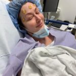 Shannen Doherty Instagram - January 2023 I had brain surgery to remove a tumor. The things on my forehead were for mapping. I didn’t ask nearly enough questions, fear and too much going on just seized me. BUT it’s so cool I got to chat with Dr Ray Chu ( my brain surgeon) and wow, did I find out a lot about my surgery!! Tune into #letsbeclearwithshannendoherty listen wherever you get podcast! @letsbeclearpod. Oh and this is from when they gave me the relaxation meds before putting me under. I apparently liked them 😂