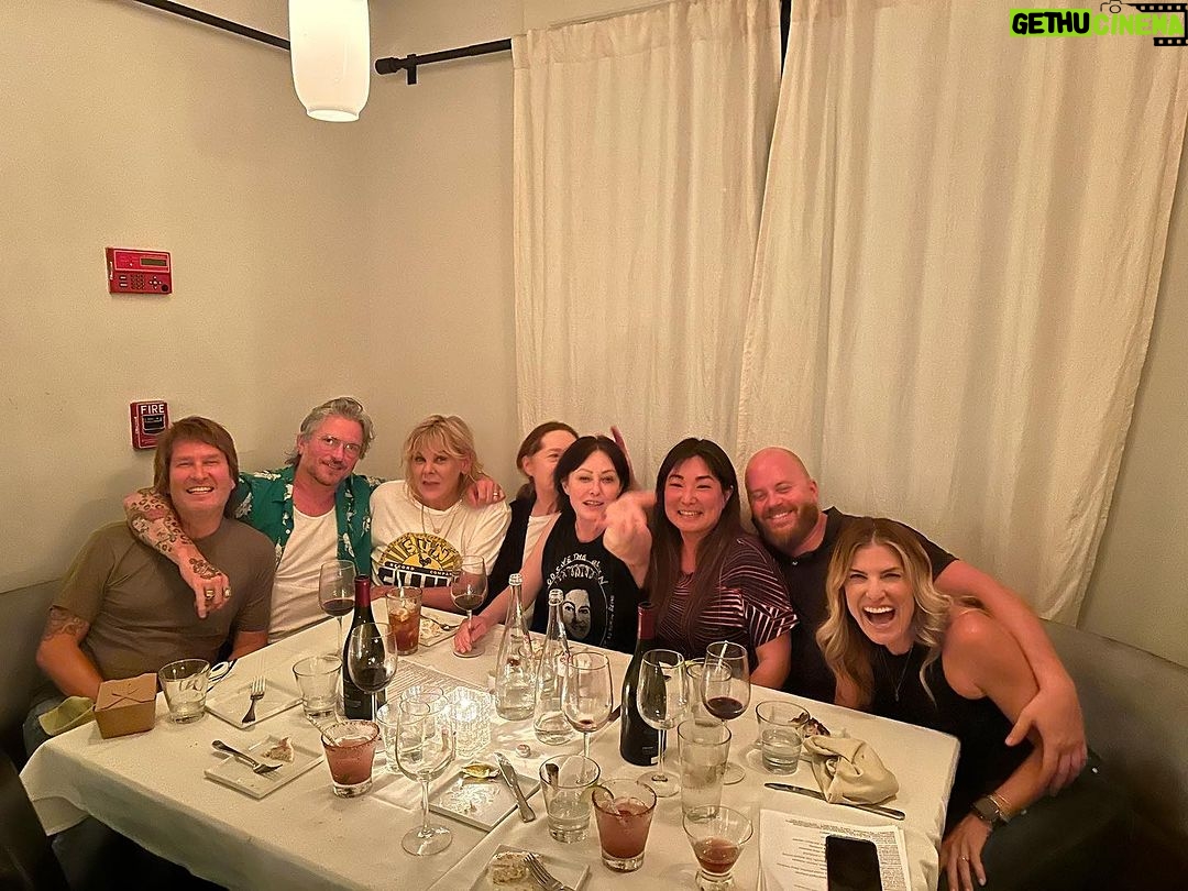 Shannen Doherty Instagram - The Tennessee crew coming in strong. I love my people.