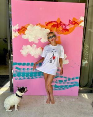 Sharon Stone Instagram - Painting: Cumulus Joy by S Stone
Creative Director/Stylist: @theparislibby for @aframe_agency 
T-Shirt: @danielink_tshirts