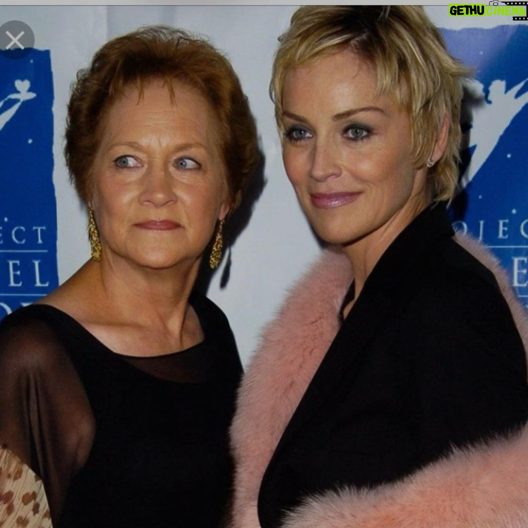 Sharon Stone - 37K Likes - To the woman who gave it all to me.
HAPPY MOTHERS DAY ❣️