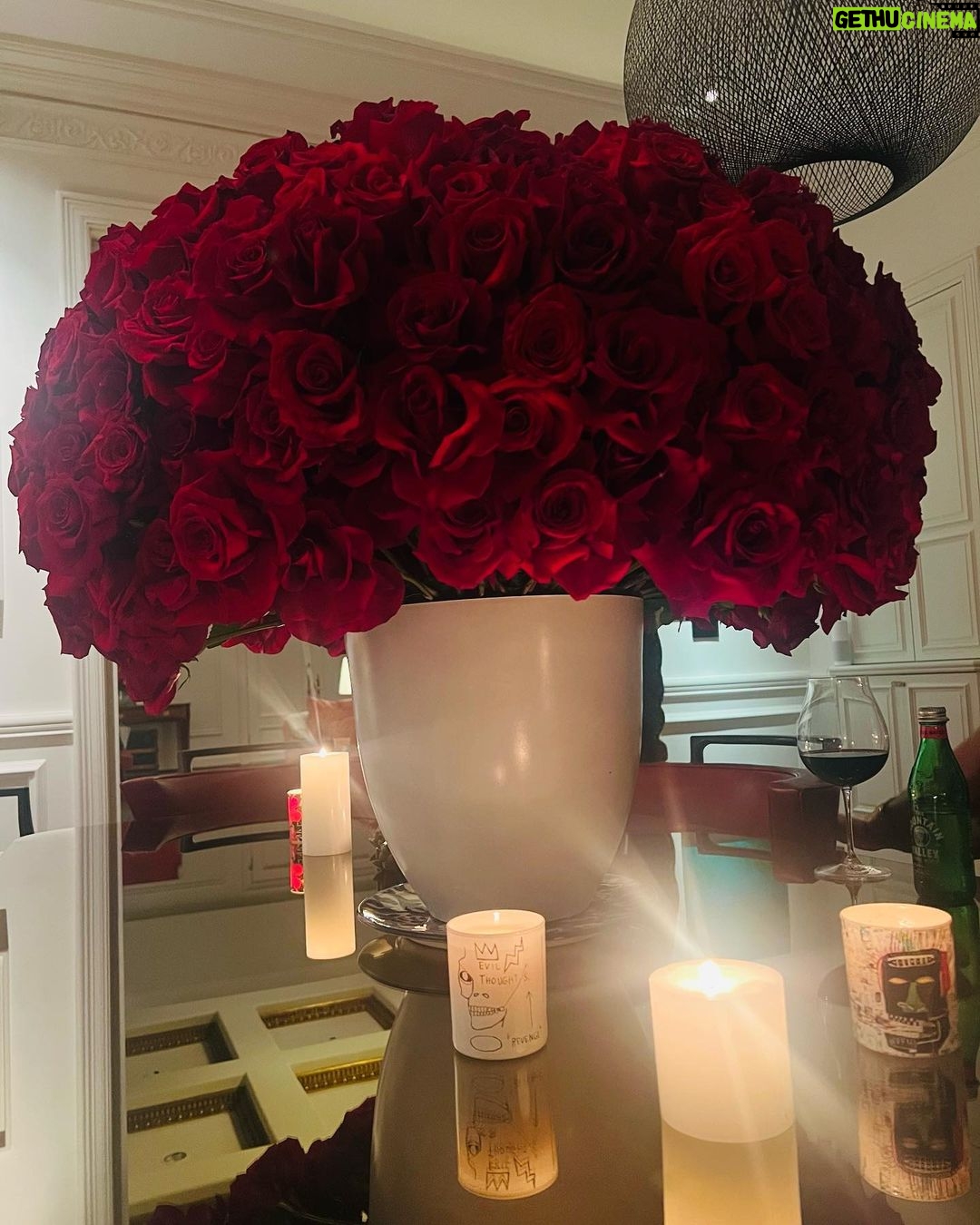 Sharon Stone Instagram - Lovely lovely birthday Thank you everyone 💋