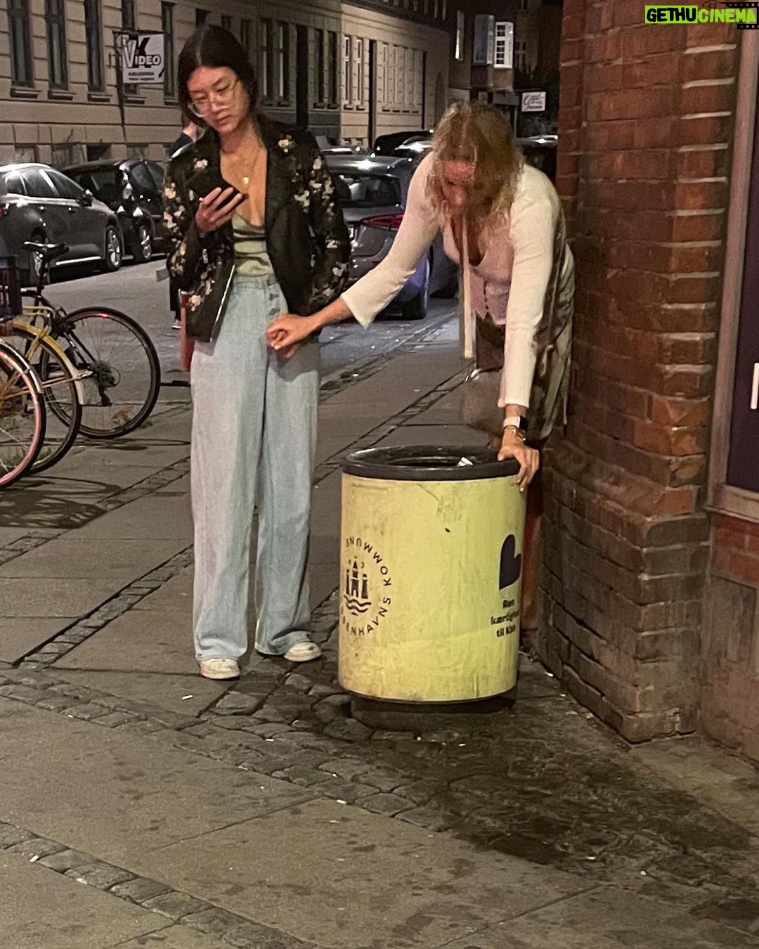 Shelley Hennig Instagram - I also want Denmark to do that thing where they kick you in the back of the knee when youβre not expecting it but then hold your hand like in slide #9 π©π°π¦Άπ¦΅ππ»ββοΈπ€ Tisvildeleje Beach