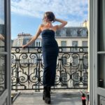 Shelley Hennig Instagram – 23 & me says I’m 12% French 6% from the front & 6% from the back Paris,France