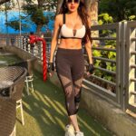 Sherlyn Chopra Instagram - The hard part isn’t exercise or nutrition, it’s your mind.. #bossbabe #ﬁtness #forever