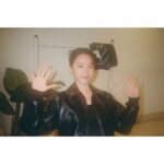 Shin Hye-sun Instagram - 필름카메라