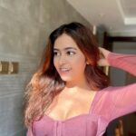Shobhita Rana Instagram - Naye saal ki pehli pics ✨ Dubai, United Arab Emirates