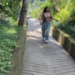 Shobhita Rana Instagram - ☀️✨🤎 📍 #tukadcepungwaterfall #hosted #baliindonesia #hiking #solotravel #waterfalls #balilife #balitourism Bali, Indonesia